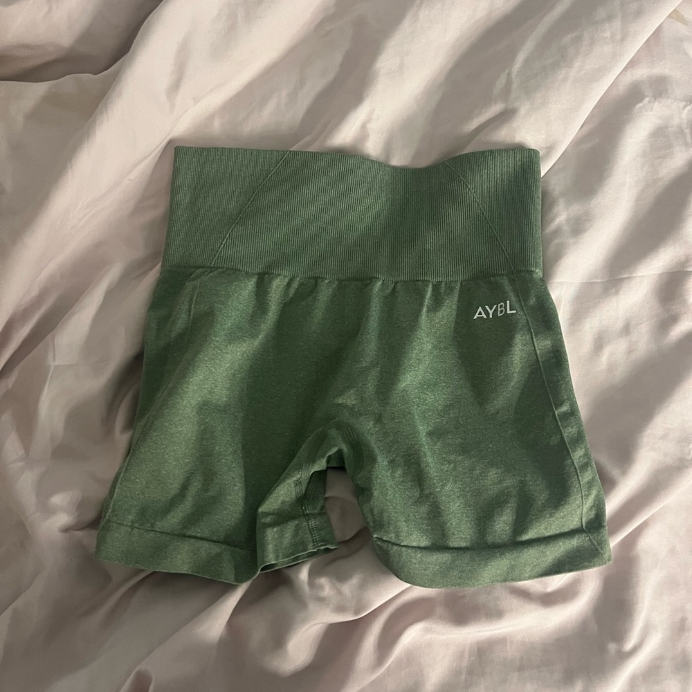 aybl biker shorts